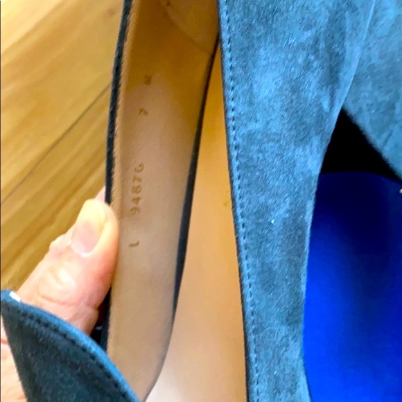 Stuart Wiseman Suede Arkymid Heel - Picture 5 of 5